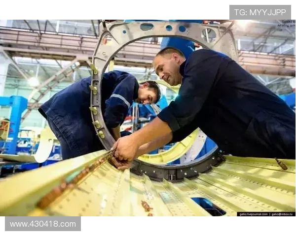 飞机机身纵梁与隔框的铆接强度分析